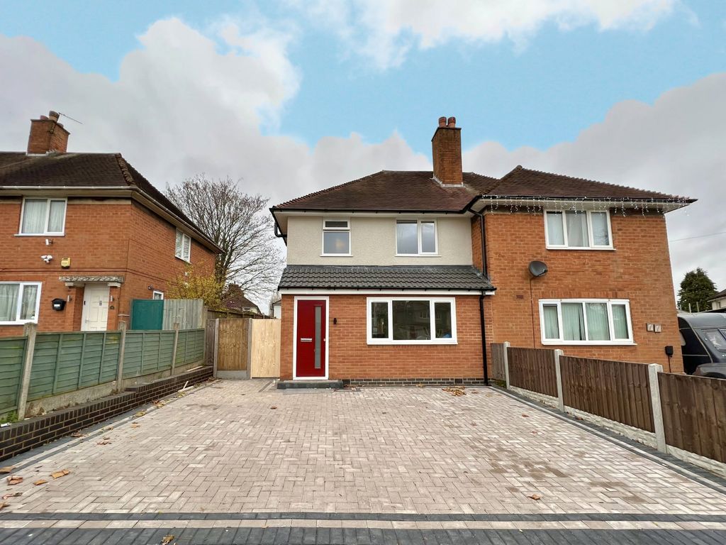 3 bed semidetached house for sale in Ravenshill Road, Birmingham B14