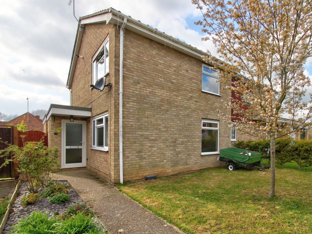 3 bed semidetached house for sale in Birchwood Drive, Rushmere St
