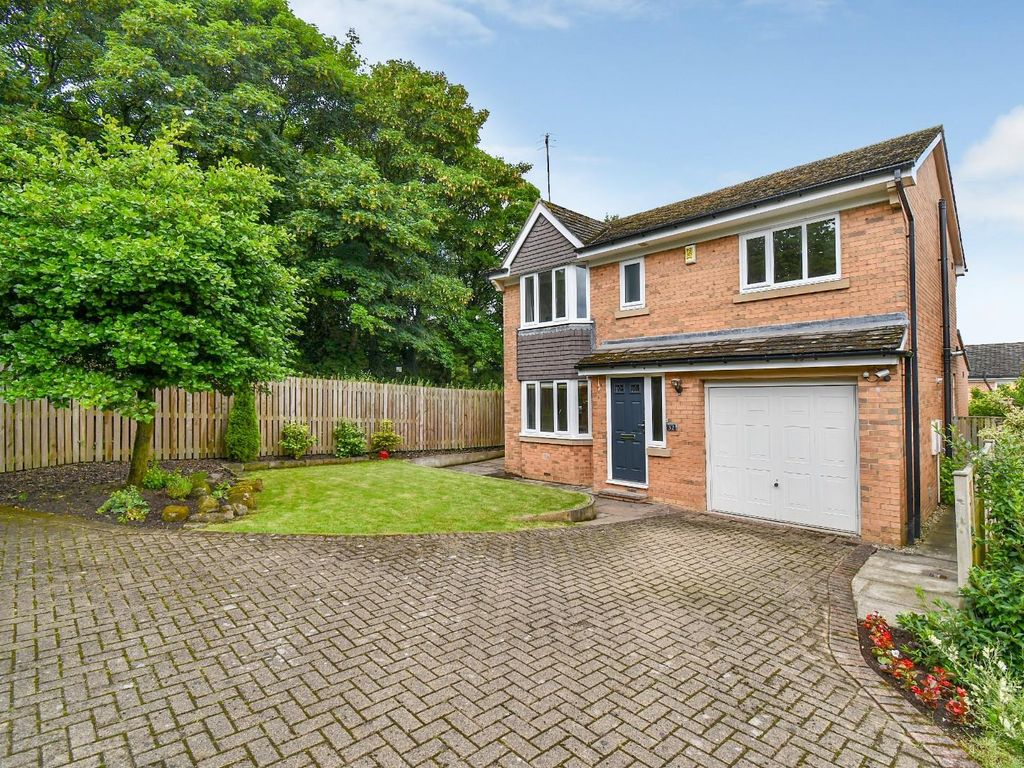 4 bed detached house for sale in Roundhead Fold, Apperley Bridge