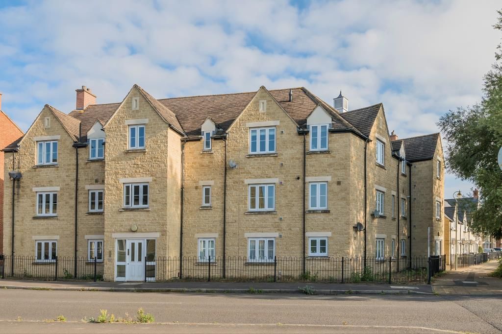 2 bed flat for sale in Witney, Oxfordshire OX28, £88,000 Zoopla