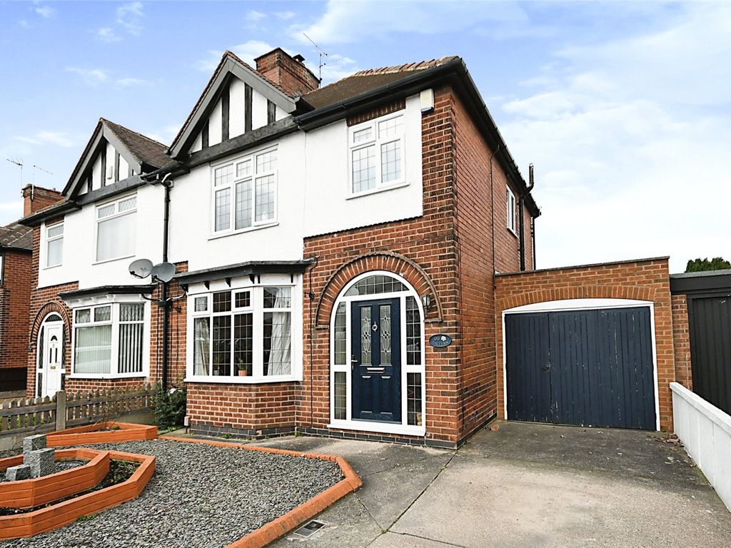 3 bed semidetached house for sale in Redcliffe Street, SuttonIn