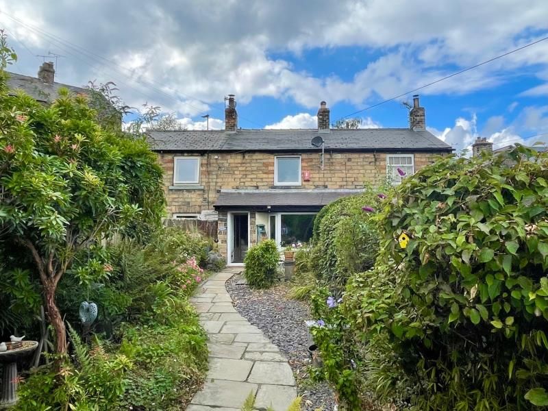 2 bed terraced house to rent in Haywood Lane, Deepcar, Sheffield, South