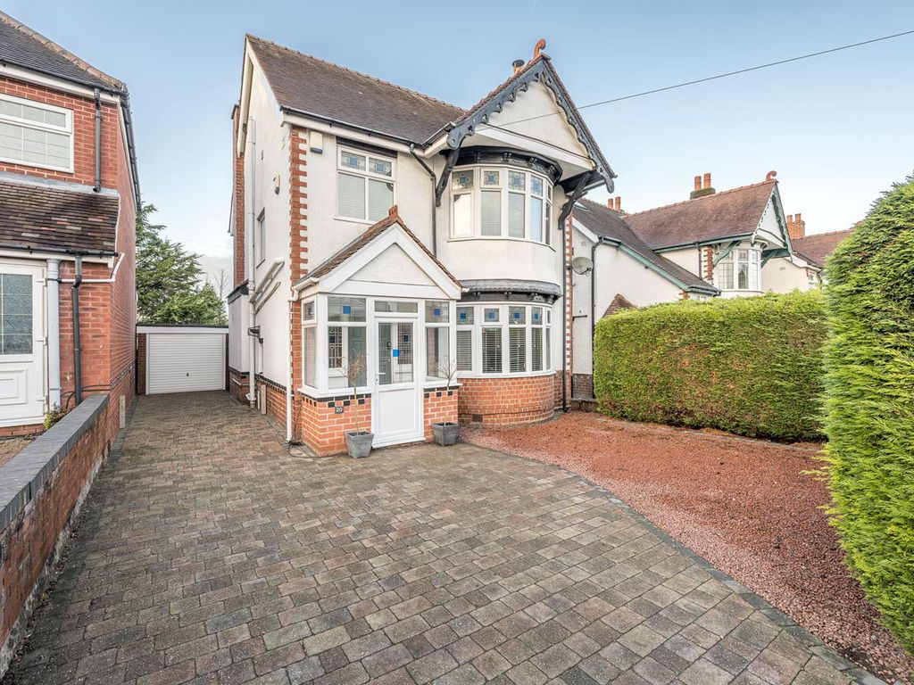 3 bed detached house for sale in Hungary Hill, Stourbridge DY9, £