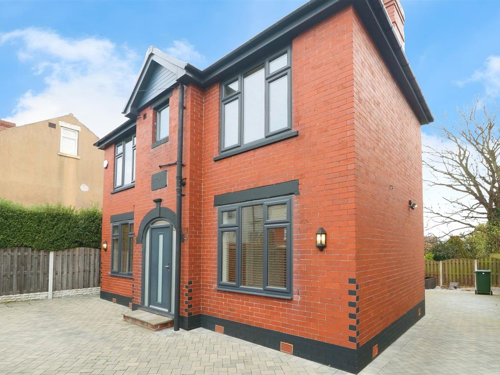 3 bed detached house for sale in High Street, Shafton, Barnsley S72, £