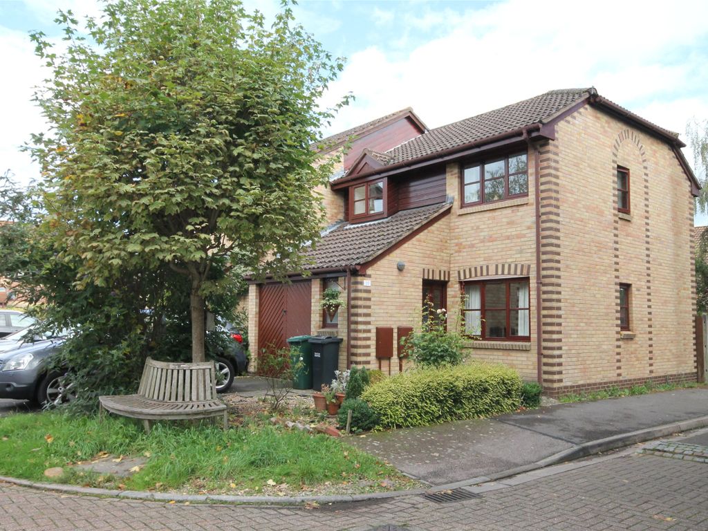 3 bed end terrace house to rent in Churchfield Road, Reigate, Surrey