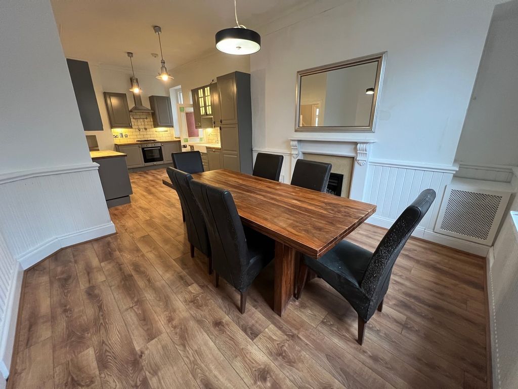 4 bed semidetached house for sale in Ynyshir Road Porth , Porth CF39