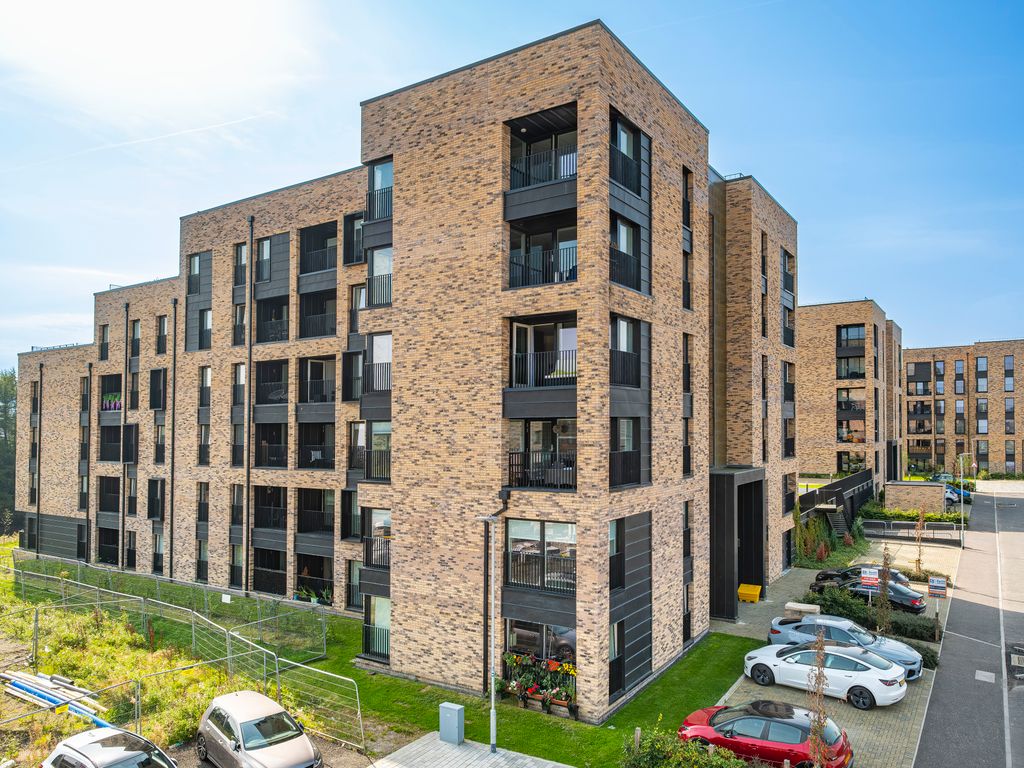 2 bed flat for sale in Ashgrove Road, Glasgow G40, £159,950 Zoopla