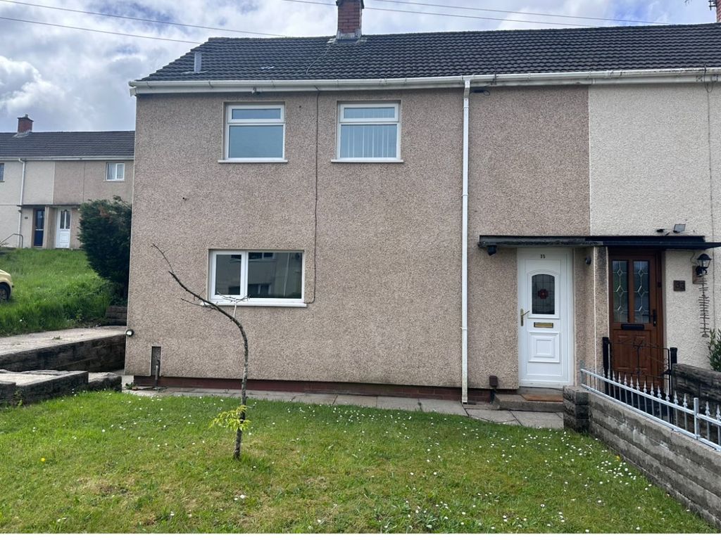 3 bed semidetached house to rent in Tynycae Road, Llansamlet, Swansea