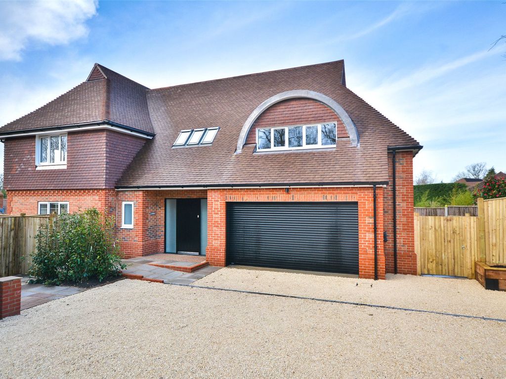 4 bed detached house for sale in Harborough Hill, Pulborough, West