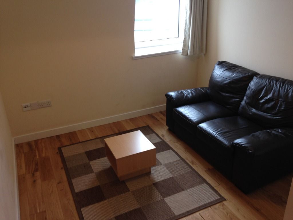 1 bed flat to rent in Palmerston Road, The City Centre, Aberdeen AB11