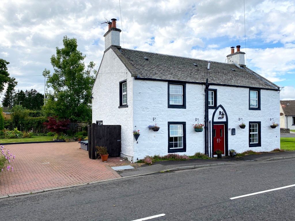 3 bed detached house for sale in Crosskeys, Powmill, Near Dollar, 7Nw