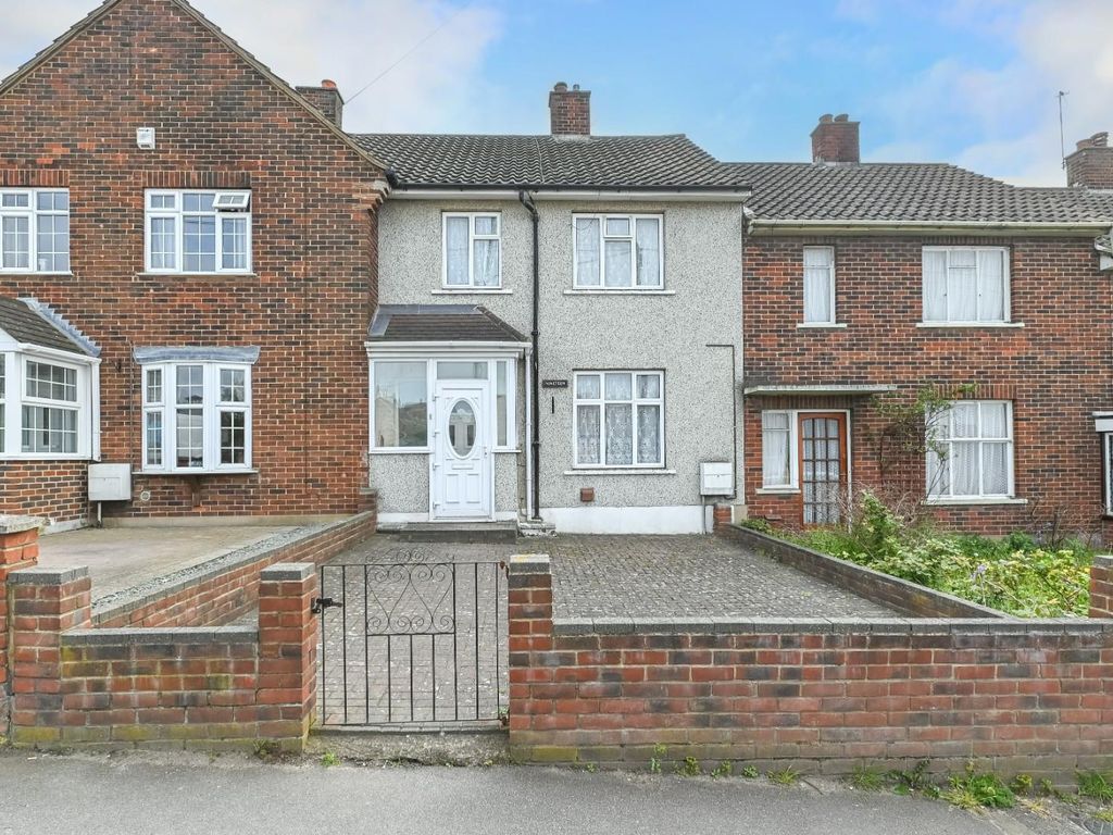 2 bed terraced house for sale in Trevithick Drive, Dartford DA1, £300,000 Zoopla