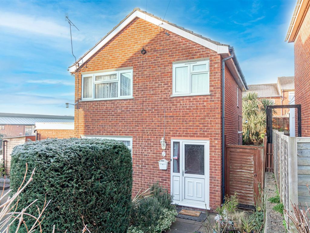 3 bed detached house for sale in Somerville Road, Worcester WR4 Zoopla