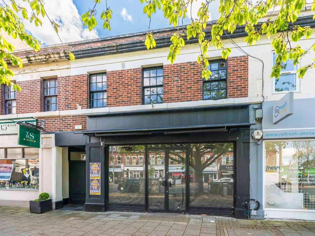 Block of flats for sale in Heath Road, Twickenham TW1, £800,000 Zoopla
