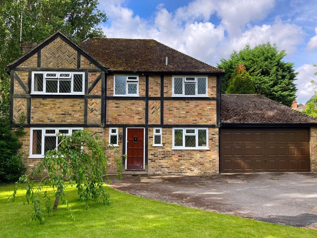 4 bed detached house for sale in Turpins Rise, Windlesham GU20, £