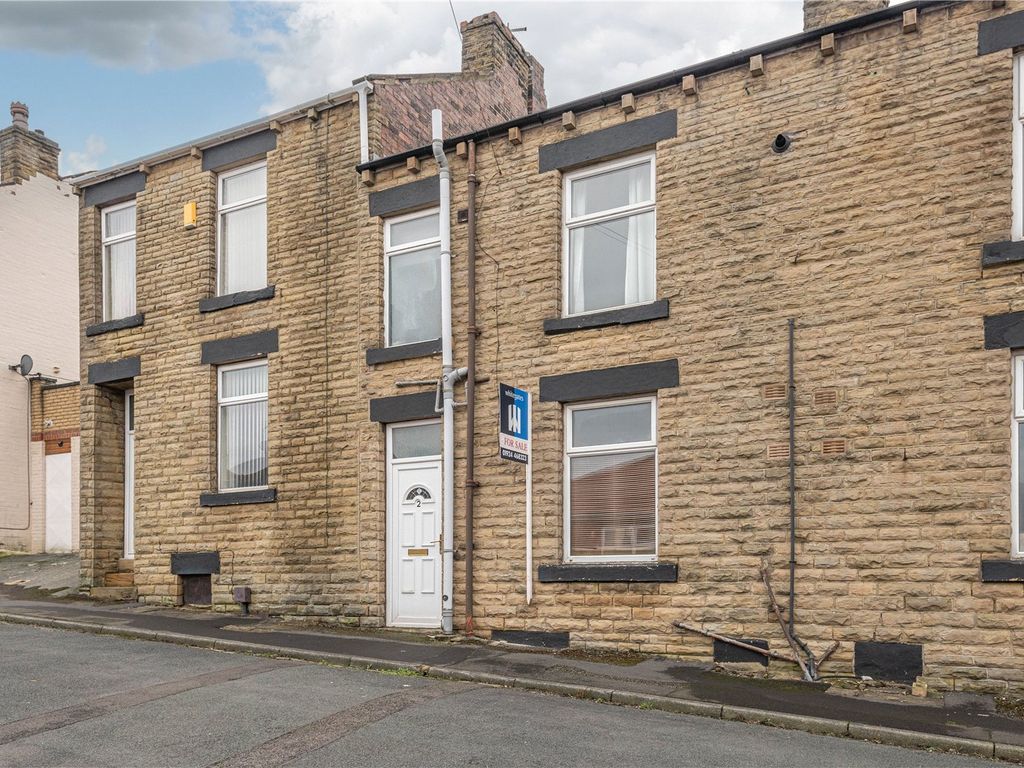 1 bed terraced house for sale in Earl Street, Dewsbury, West Yorkshire