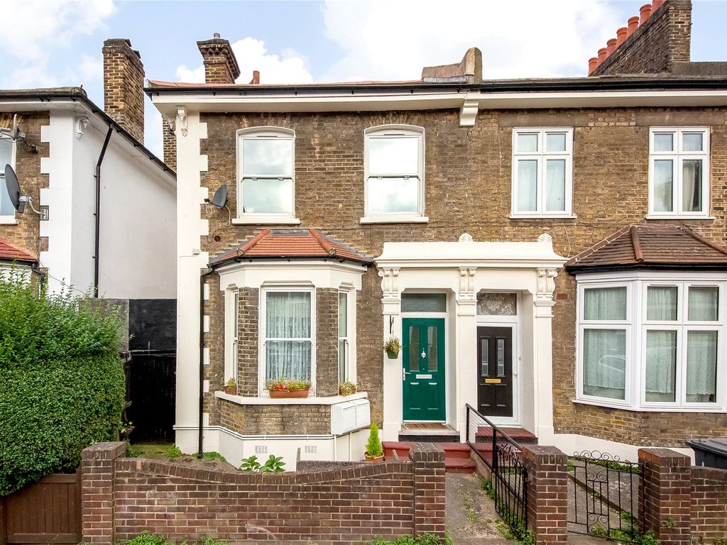 1 bed flat for sale in Shardeloes Road, New Cross SE14, £300,000 Zoopla