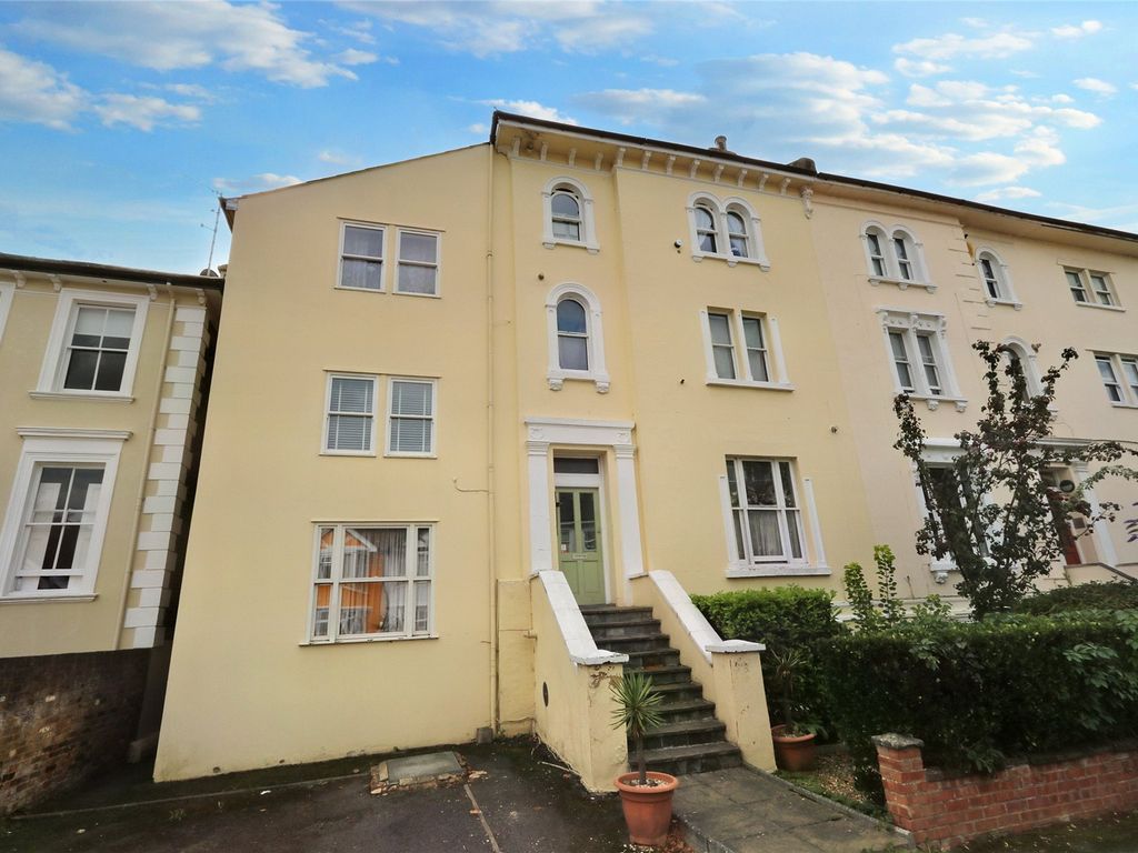 Studio for sale in Cadogan Road, Surbiton KT6 Zoopla