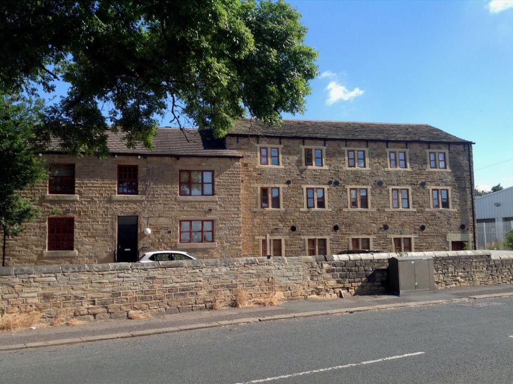 1 bed flat to rent in Dewsbury Road, Ossett WF5, £595 pcm Zoopla