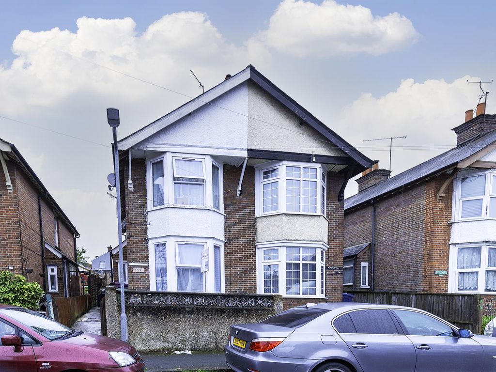 3 bed semidetached house for sale in Abercromby Avenue, High