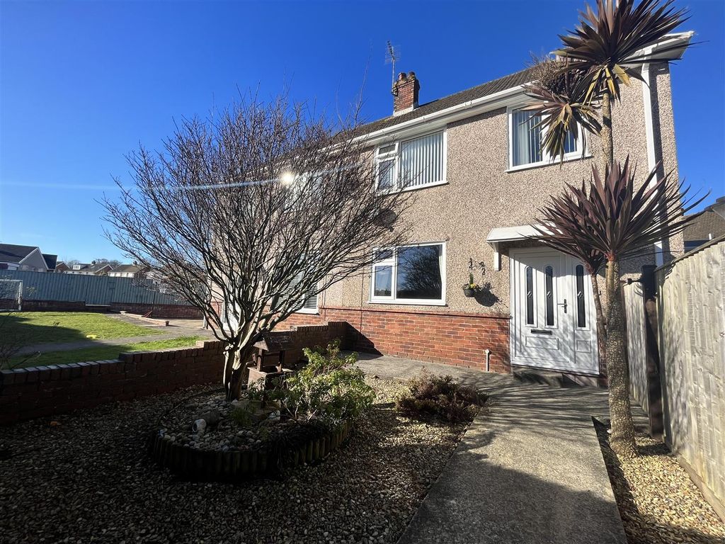 3 bed semidetached house for sale in Parklands View, Derwen Fawr