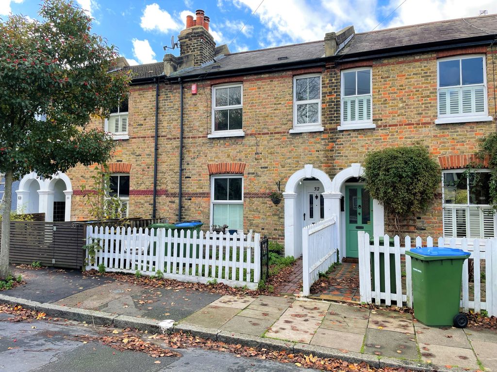 2 bed terraced house for sale in Furzefield Road, Blackheath SE3 Zoopla