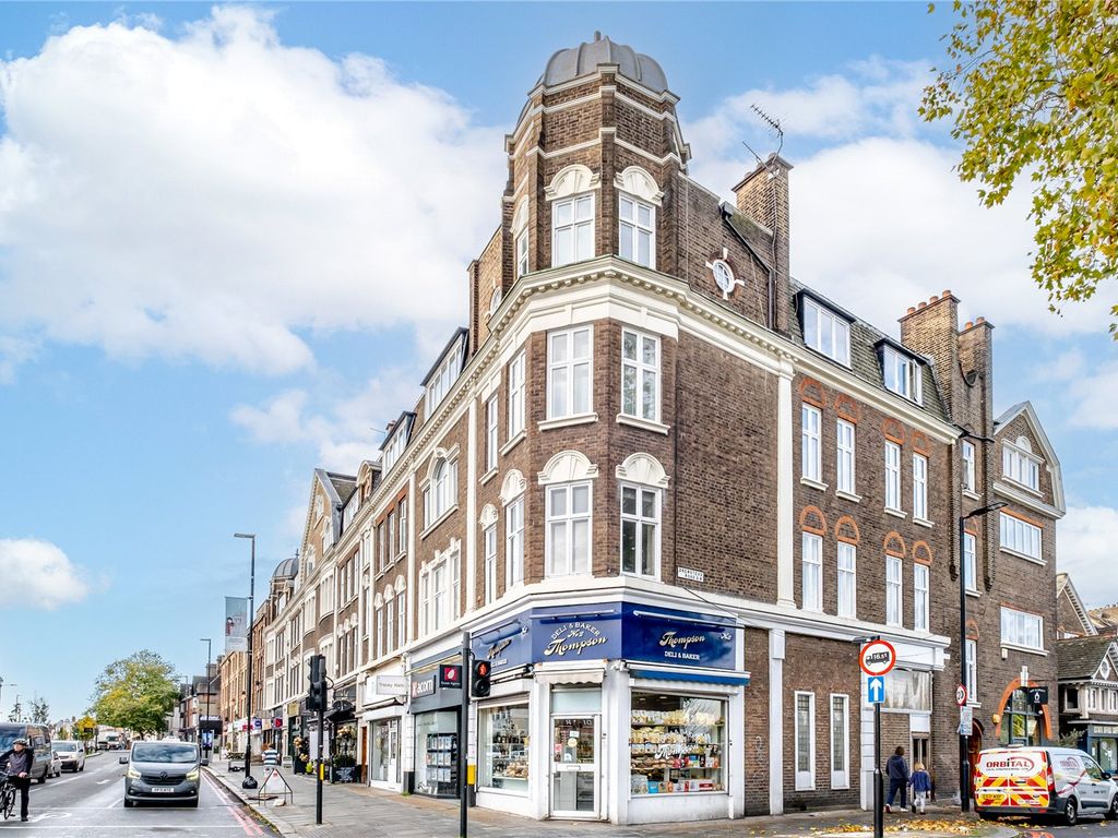 Stonehills Mansions 2 Streatham High Rd SW16