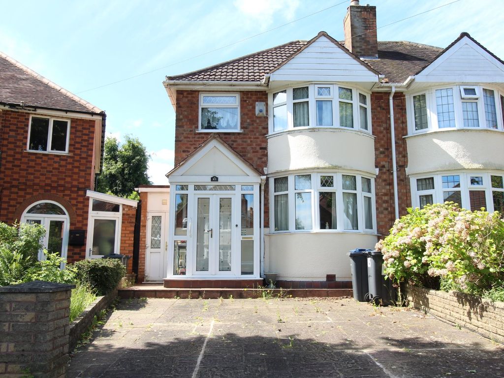 3 bed semidetached house for sale in Sunnymead Road, Birmingham, West Midlands B26, £265,000
