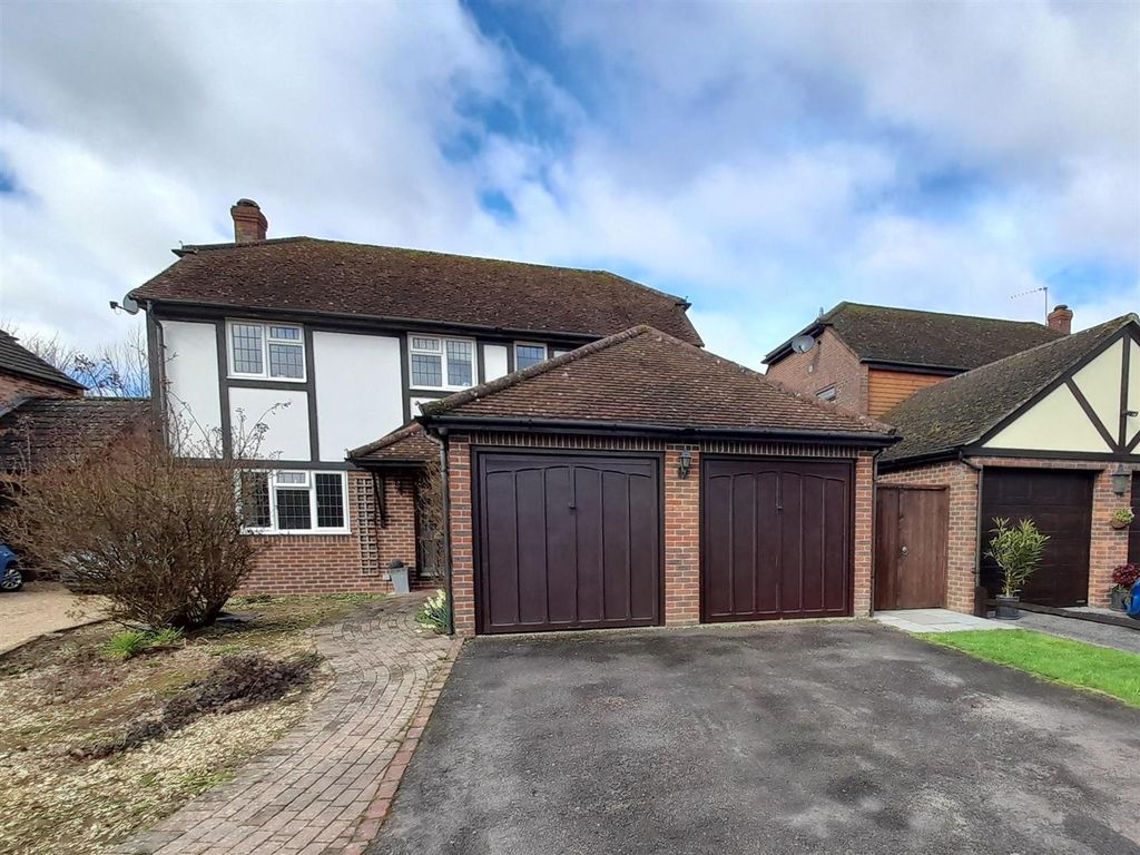 4 bed detached house for sale in Victoria Gardens, Westergate