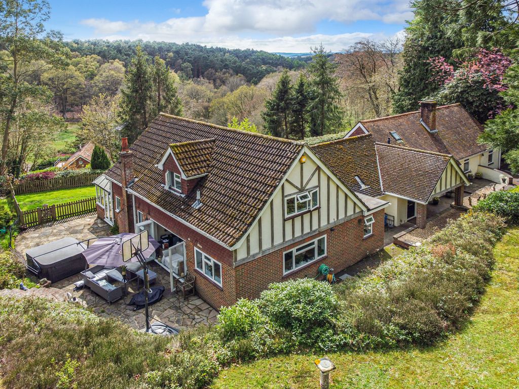 4 bed detached house for sale in Headley Road, Grayshott, Hindhead GU26