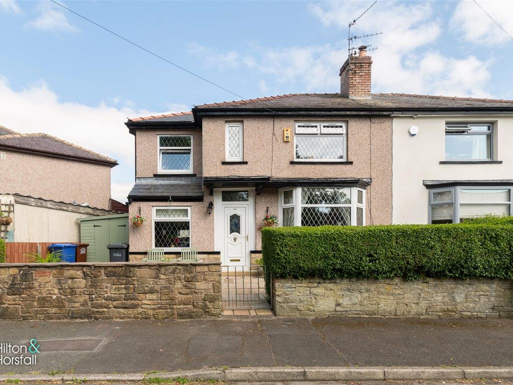 4 bed semidetached house for sale in Pendle Street, Barrowford, Nelson