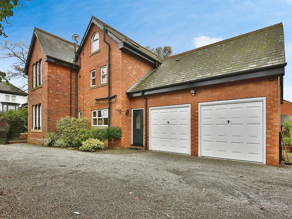 6 bed detached house for sale in Wooler Road, Hartlepool TS26, £500,000