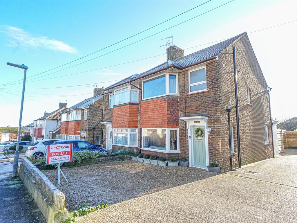 3 bed semidetached house for sale in Hythe Avenue, St. LeonardsOnSea