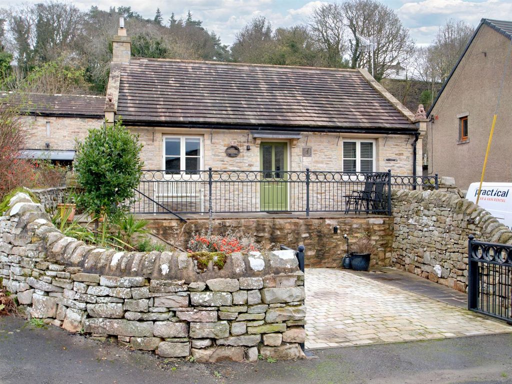 2 bed detached house for sale in Preston Under Scar, Leyburn DL8 Zoopla