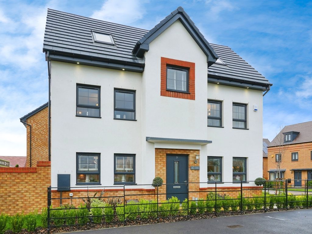 New home, 4 bed semidetached house for sale in Dunmore Road, Abingdon