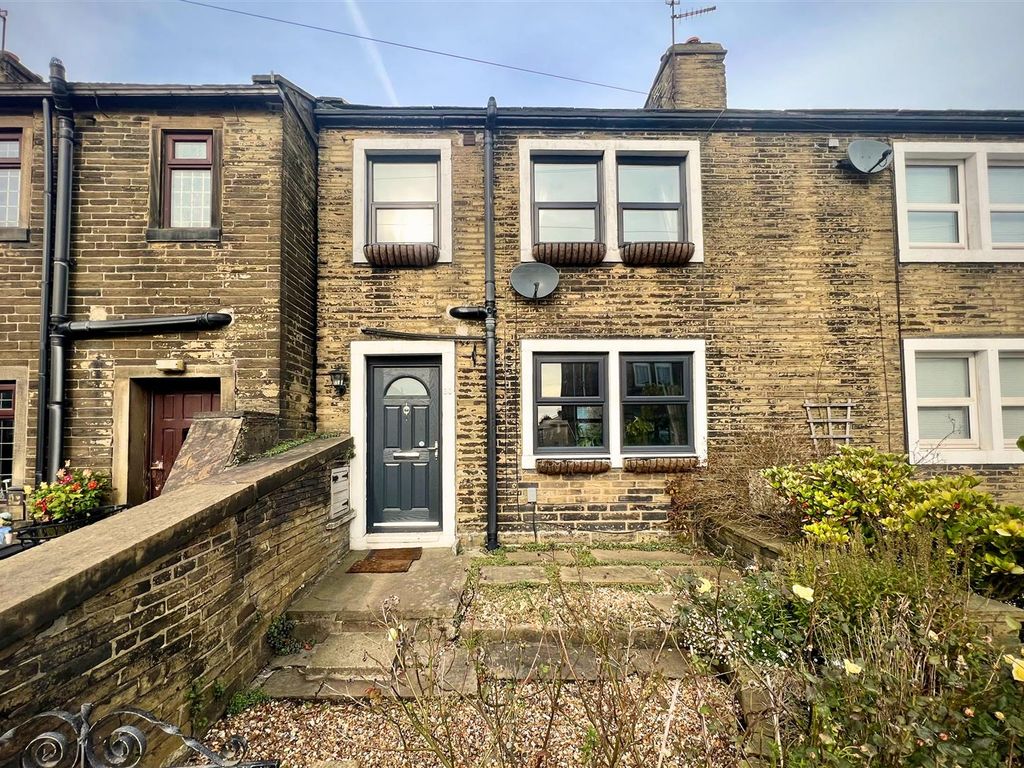 2 bed cottage for sale in West End, Queensbury, Bradford BD13, £150,000