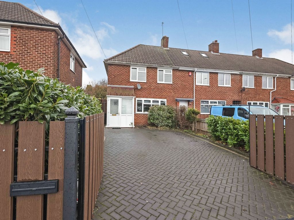 3 bed semidetached house for sale in Kings Road, Great Barr