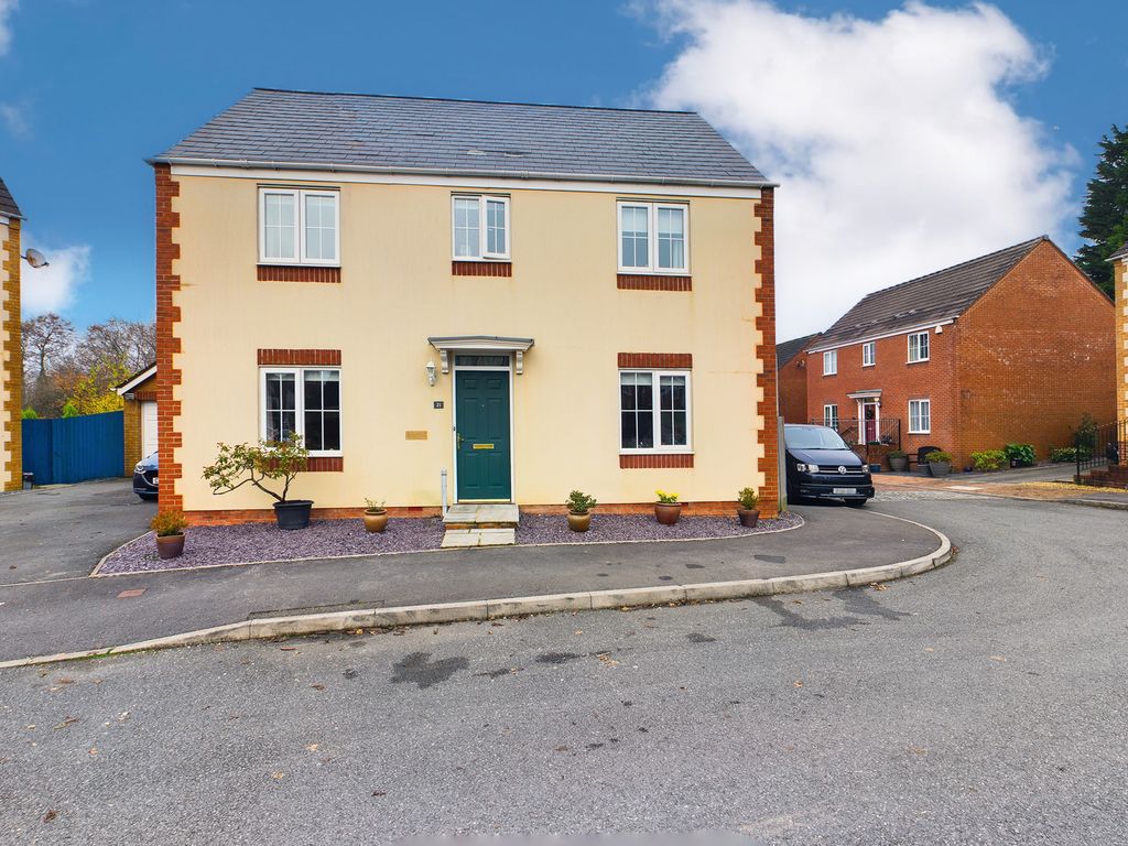 4 bed detached house for sale in Nant Y Creyr, Llansamlet, Swansea SA7