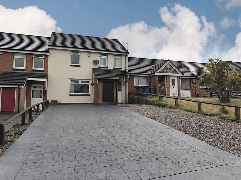 3 bed terraced house for sale in Beatrice Place, Blackburn BB2, £