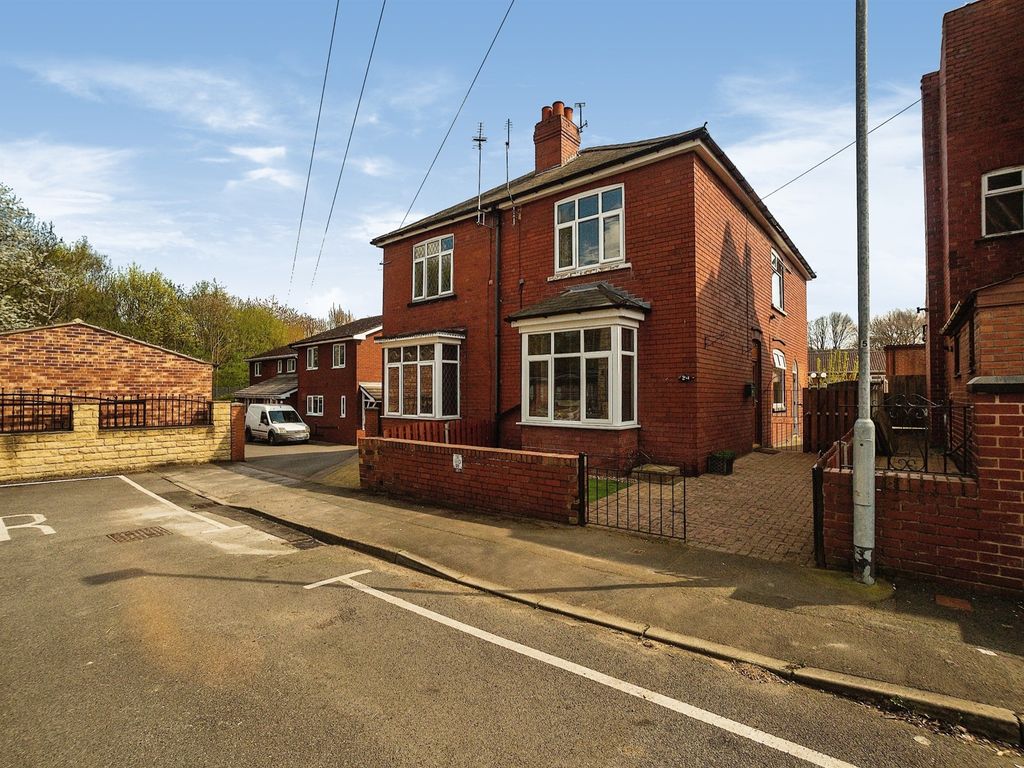 3 bed semidetached house for sale in Norton Road, WathUponDearne