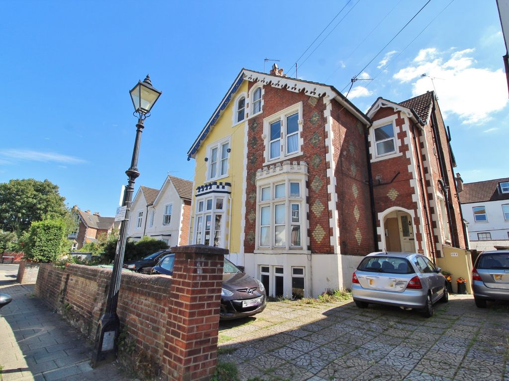 1 bed flat for sale in Stanley Street, Southsea PO5, £145,000 Zoopla