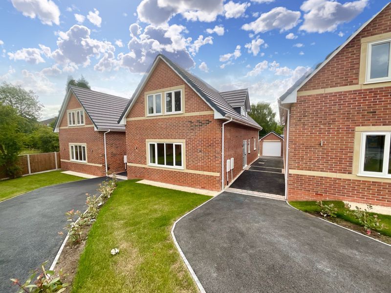New home, 3 bed detached house for sale in Palmers Green, Hartshill