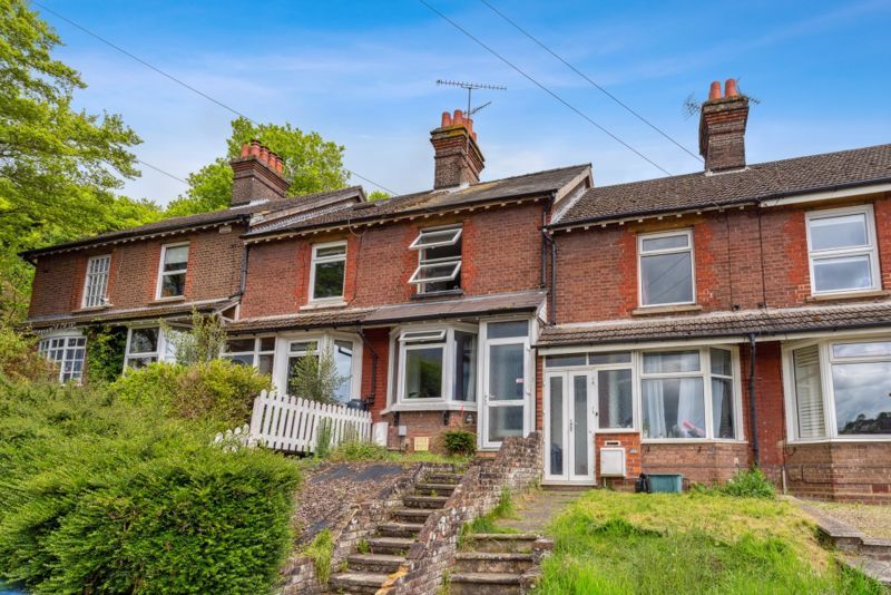 3 bed terraced house for sale in Hivings Hill, Chesham HP5 Zoopla