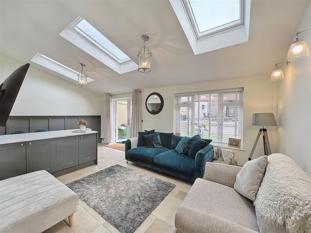 3 bed terraced house for sale in Beaumaris Drive, Llanyravon, Cwmbran