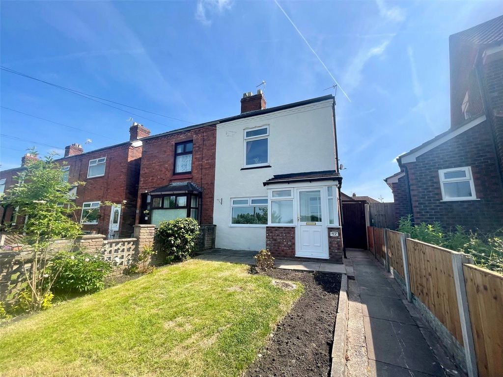 3 bed semidetached house for sale in Hill Street, Winsford, Cheshire