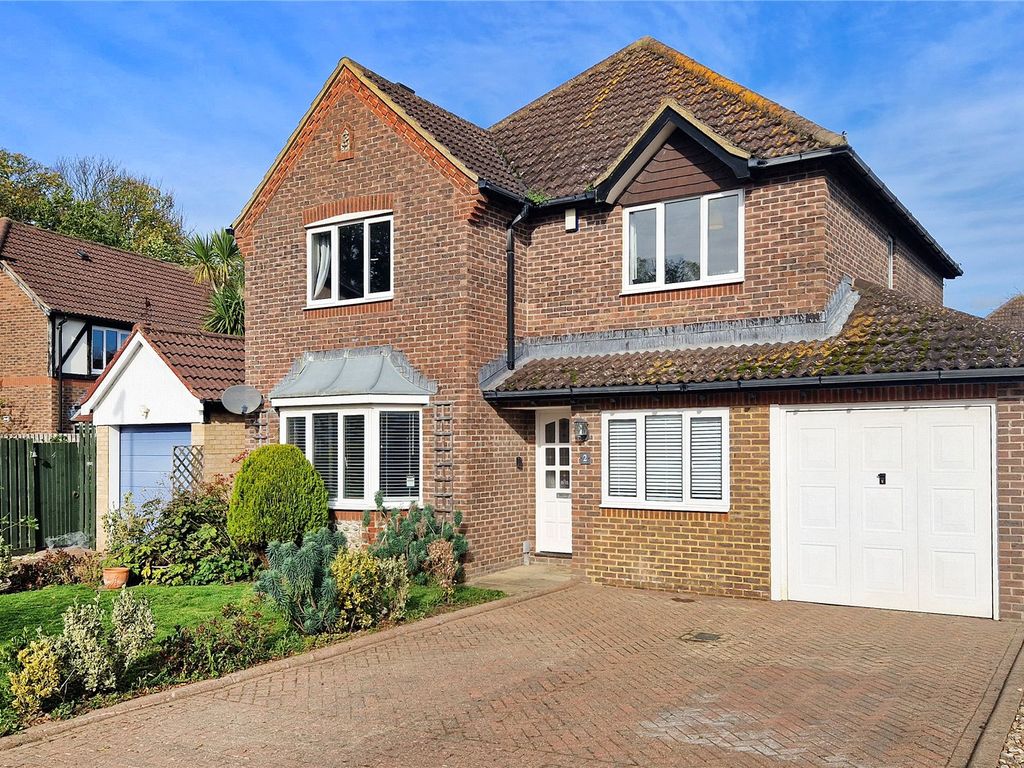 4 bed detached house for sale in Hutchinson Close, Rustington