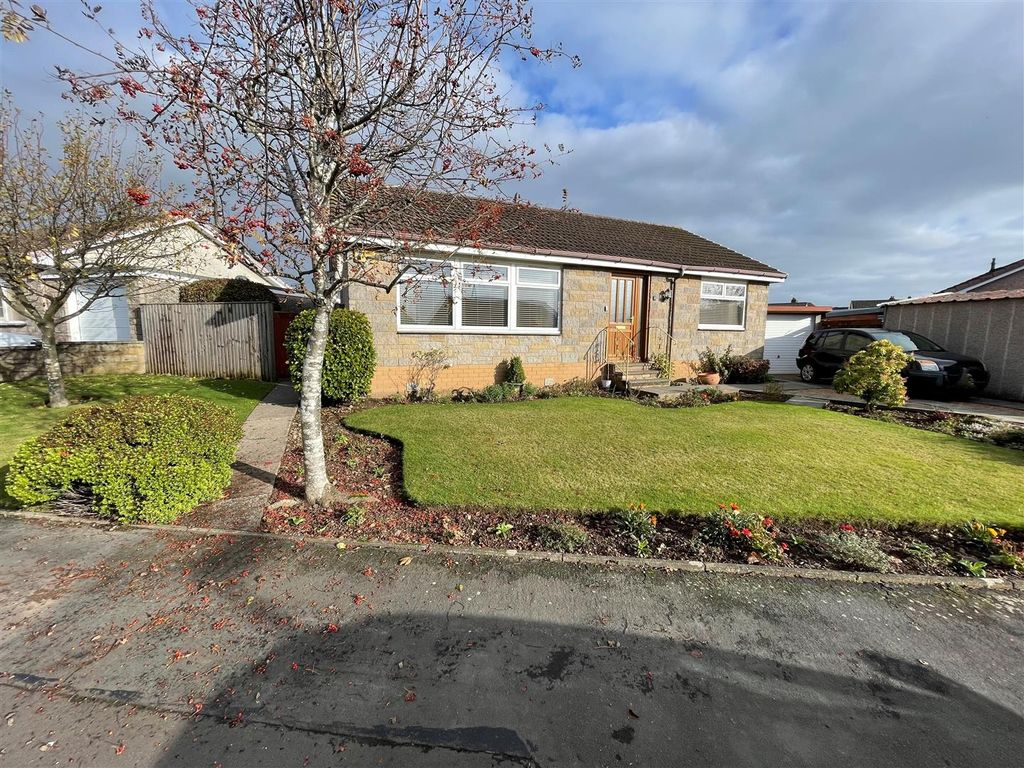 2 bed detached bungalow for sale in Mackie Crescent, Markinch, Glenrothes KY7, £230,000 Zoopla