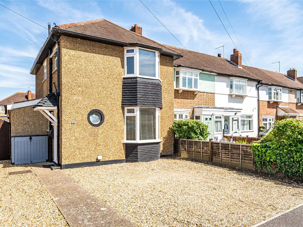 3 bed semidetached house for sale in West Molesey, Surrey KT8, £