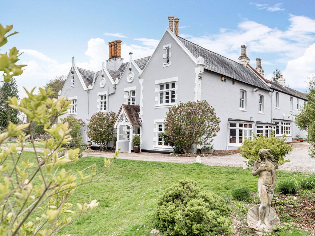 10 bed detached house for sale in Pouchen End Lane, Hertfordshire HP1