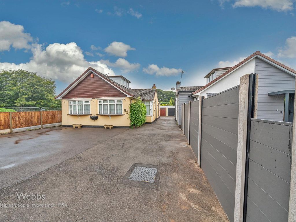 2 bed detached bungalow for sale in Brook Lane, Walsall Wood, Walsall